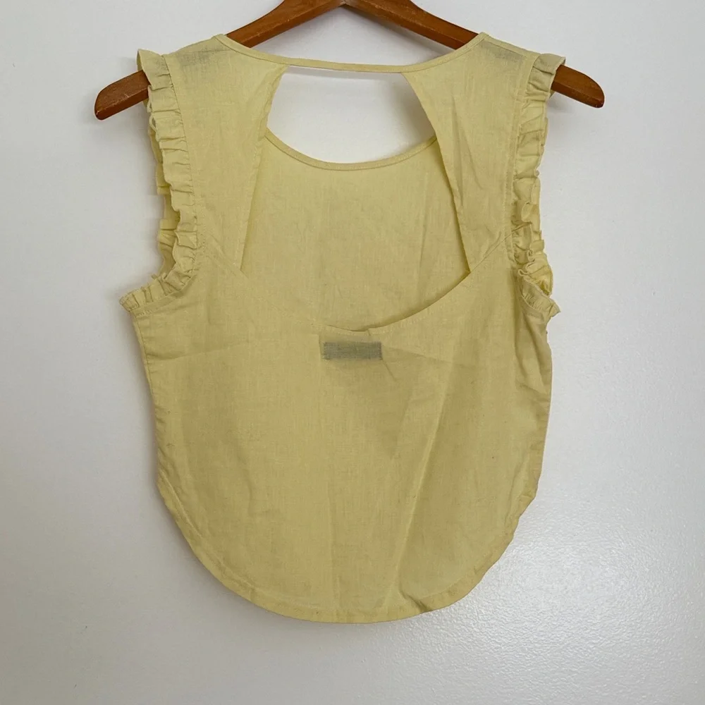 Beautiful Light Yellow Ruffle Sleeve Linen Tank Top. - Picture 3 of 3